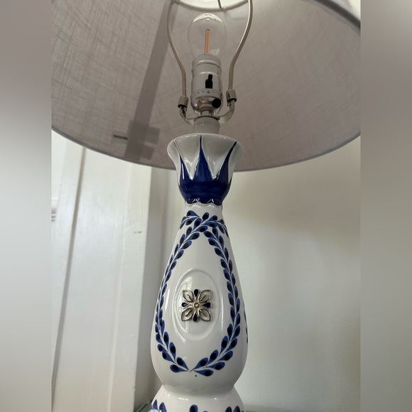 Clase Azul Lamp - Picture 2 of 9